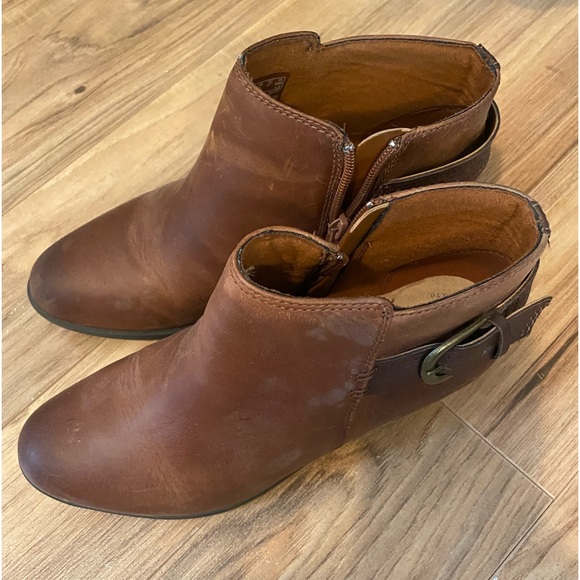 Clark’s ankle booties - Picture 5 of 11